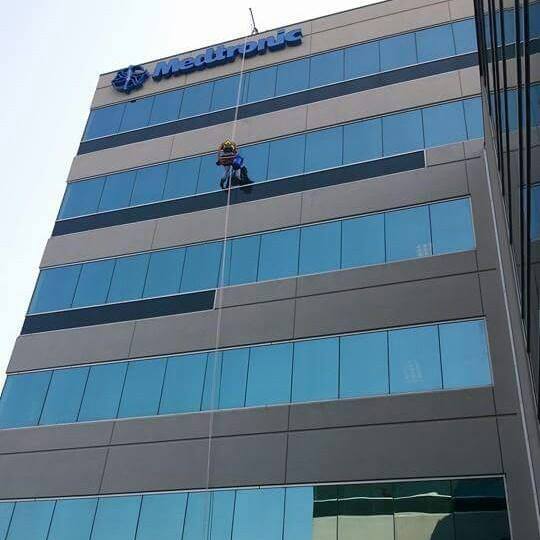 Commercial Building Window Cleaning